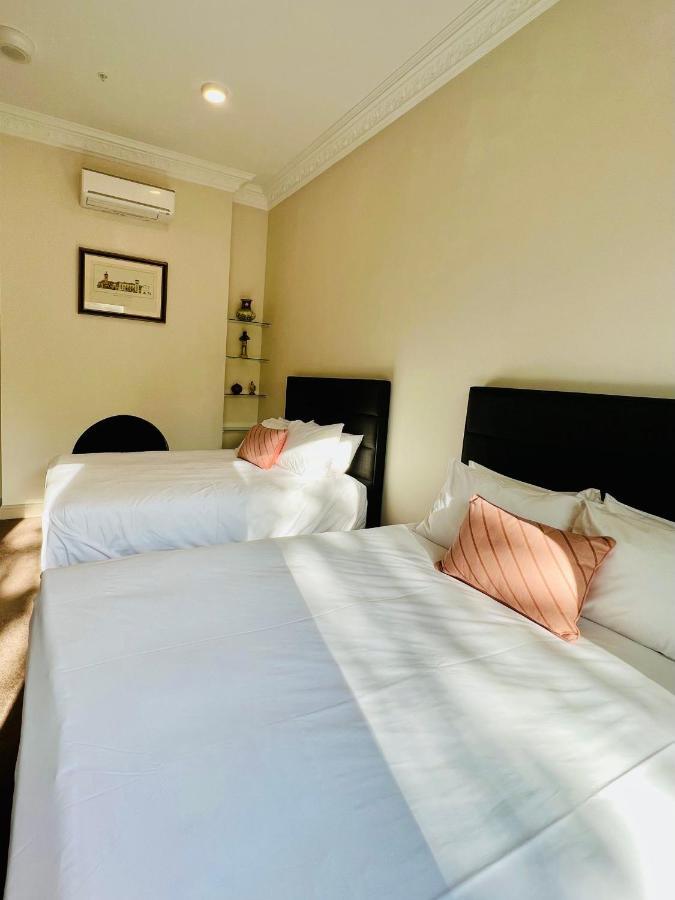 Clarendon Hotel Melbourne