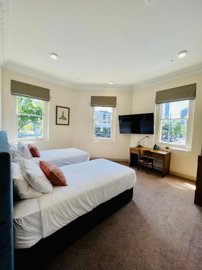Hotel Clarendon