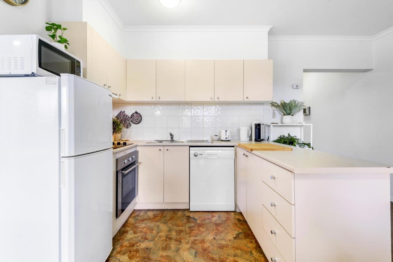Apartment Chic 2-bed Near Park & Chapel St Melbourne
