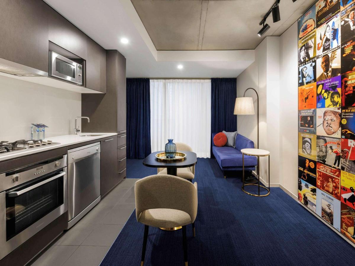 Hotel Avani Jazz Corner Residences