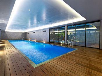 Apartment Guilfoyle