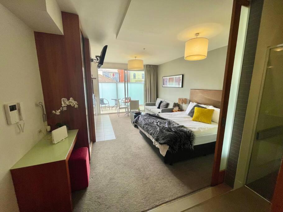 222 Astral Melbourne