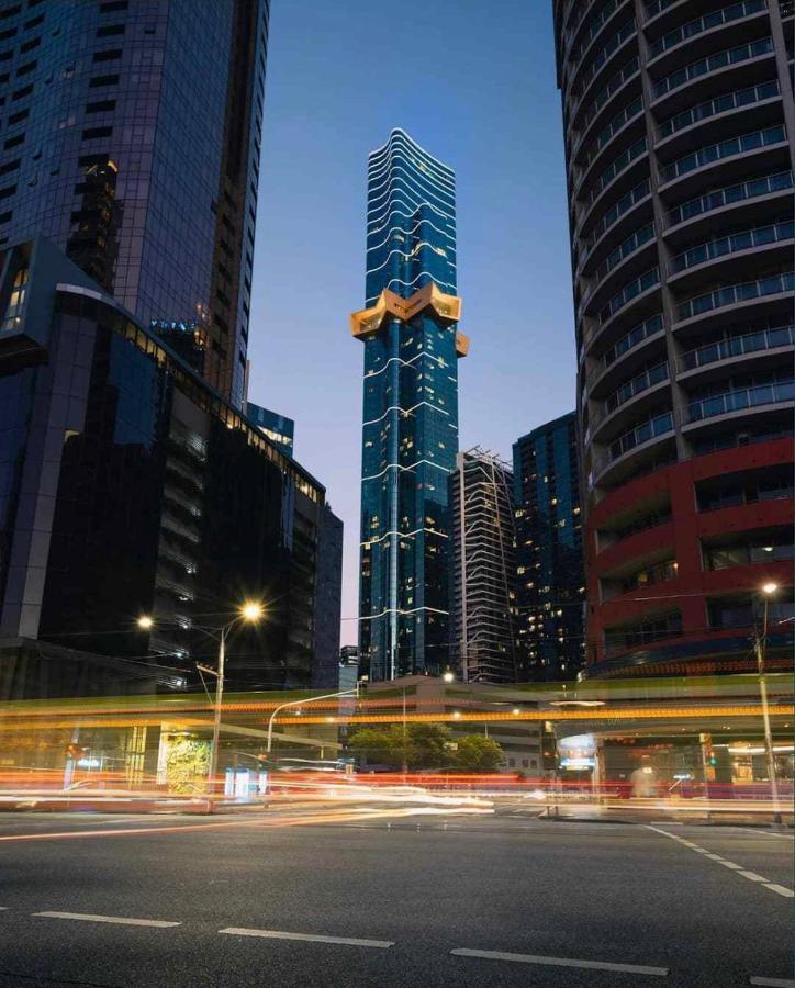 Australia 108 *