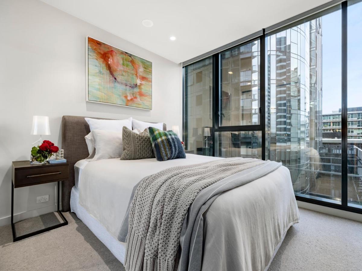 Freshly Restyled, 2 Bed In South Yarra - 4 Nights Only *