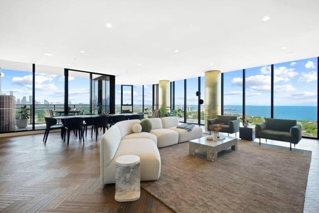 Panoramic Penthouse * Melbourne