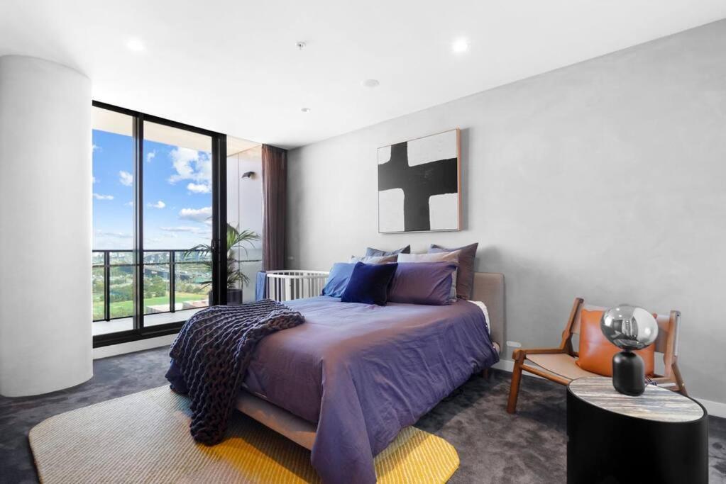 Panoramic Penthouse *