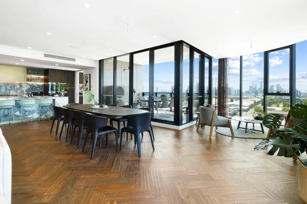 Panoramic Penthouse Melbourne