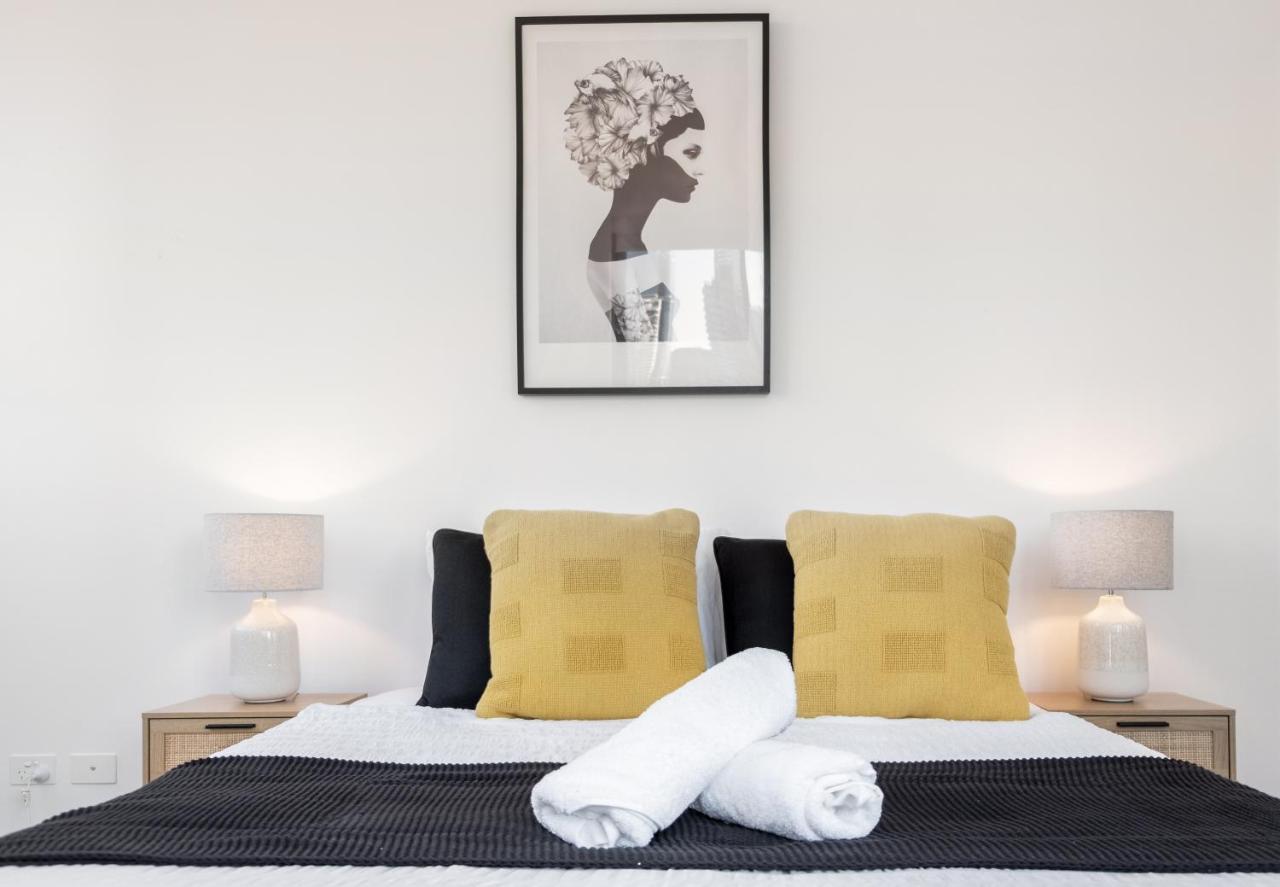 Mega Style Bella Apartment