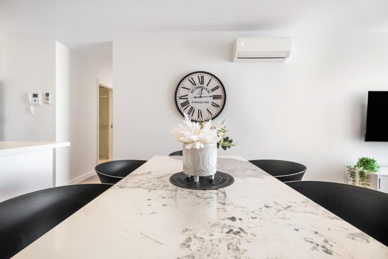 Mega Style Bella Apartment