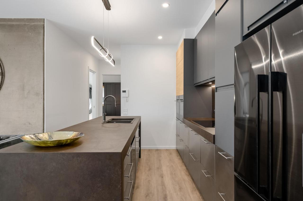 Staycentral - Stylish Light-filled Prahran Penthouse Apartment *