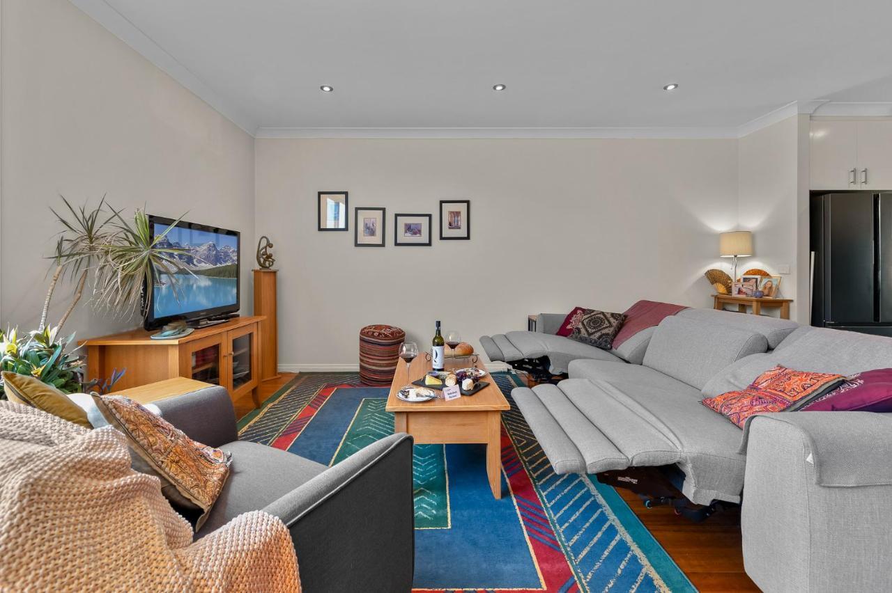 Staycentral - Tranquil Spacious Townhouse