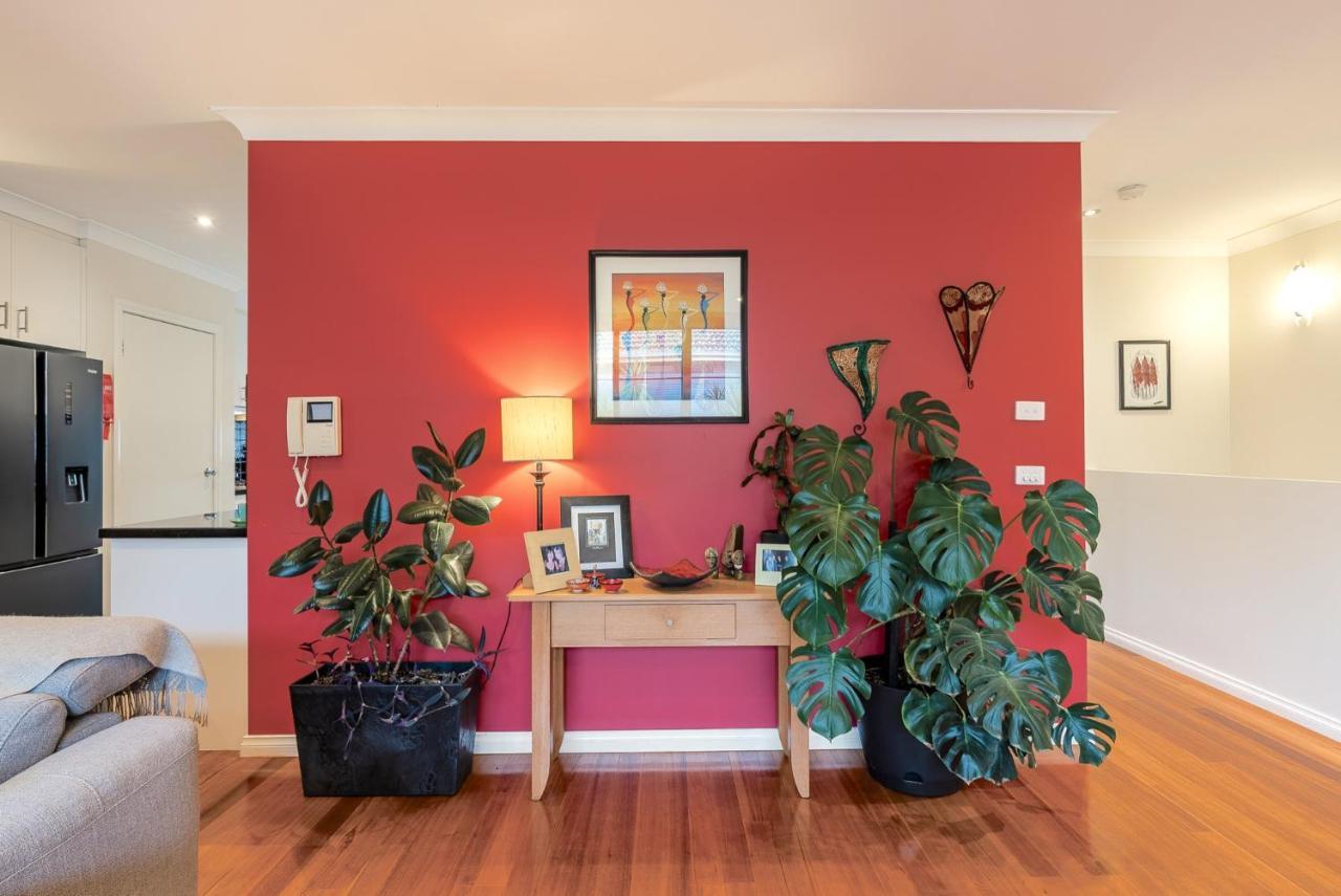 Staycentral - Tranquil Spacious Townhouse Holiday home *