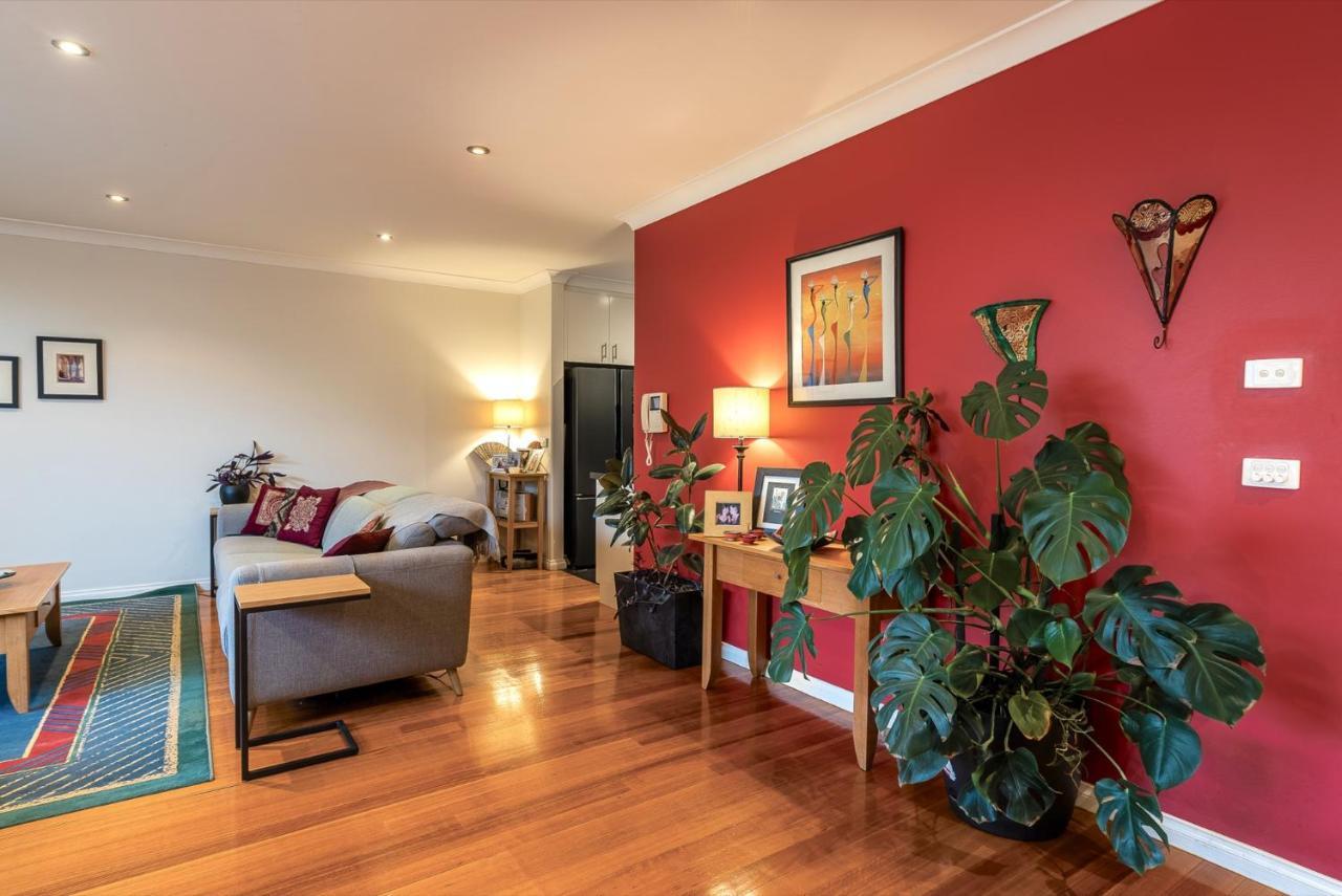 Staycentral - Tranquil Spacious Townhouse