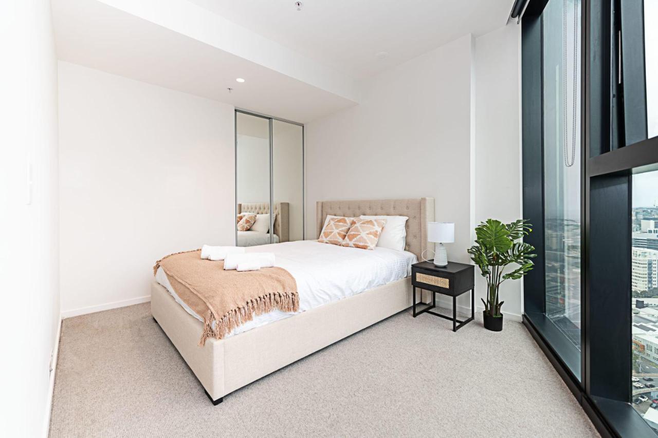 Fantastic Urban Oasis Apartment Melbourne