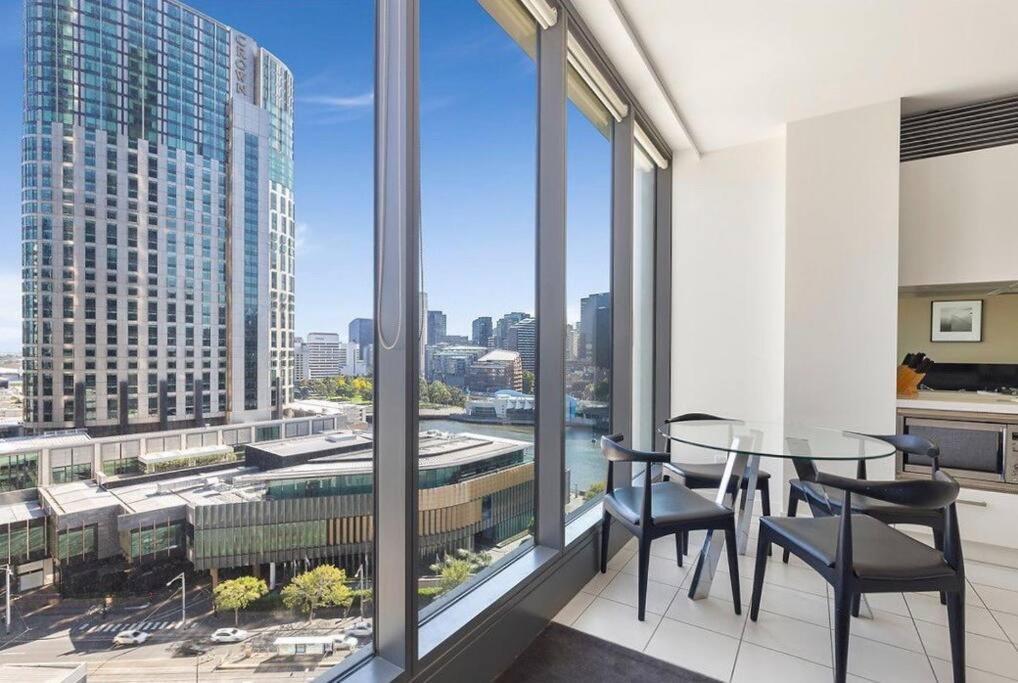 Exclusive Southbank - Crown And Yarra River Views Apartment