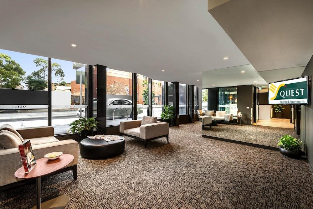 Corporate Living Abbotsford Aparthotel