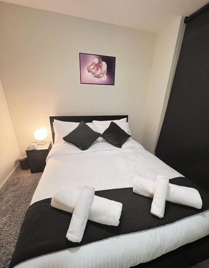 Quick Aces Premium Apartment Melbourne