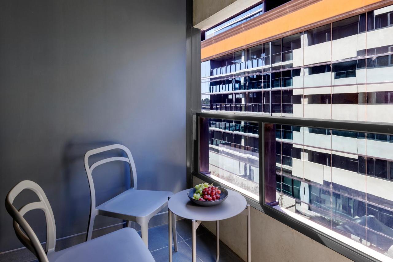 Mercure St Kilda Road Hotel 4*