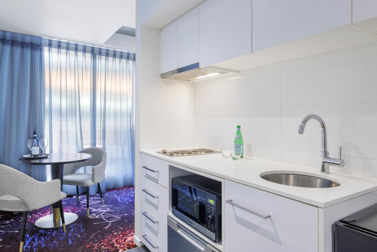 Hotel Mercure St Kilda Road
