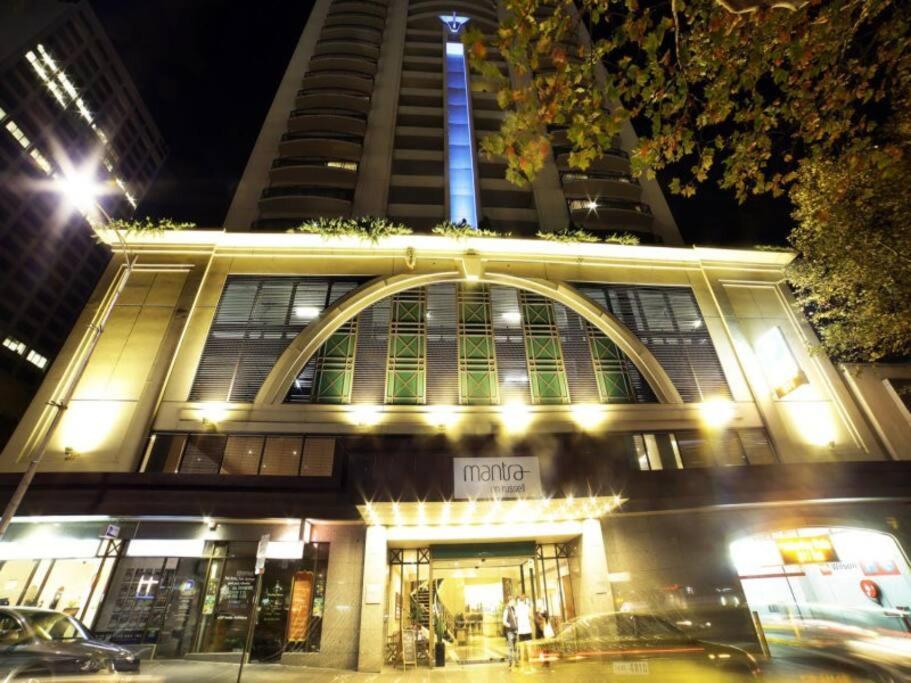 Apartment Heartcbd Lux Floor 2 Bedroom /pool/spa/gym Melbourne