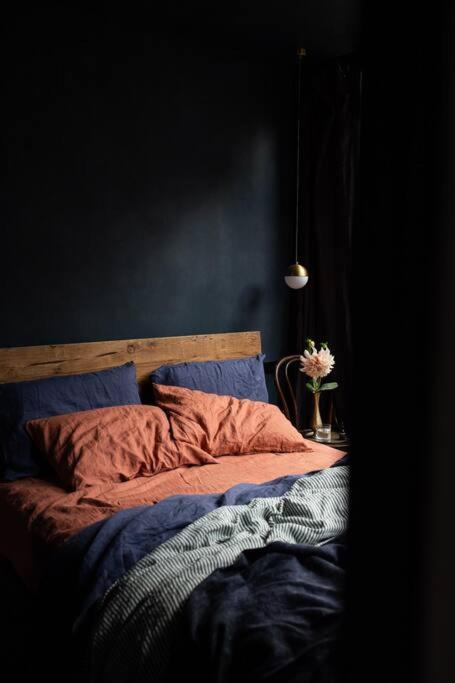 Apartment Luxury Sanctuary - Revel & Hide *
