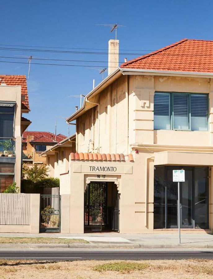 Sunny Side Up - Beachside Living On Marine Parade Apartment Melbourne