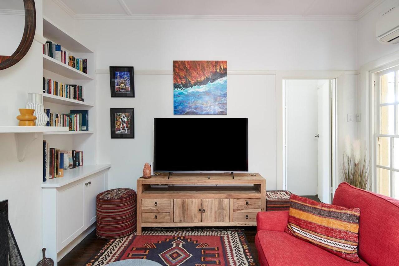 Apartment Sunny Side Up - Beachside Living On Marine Parade *