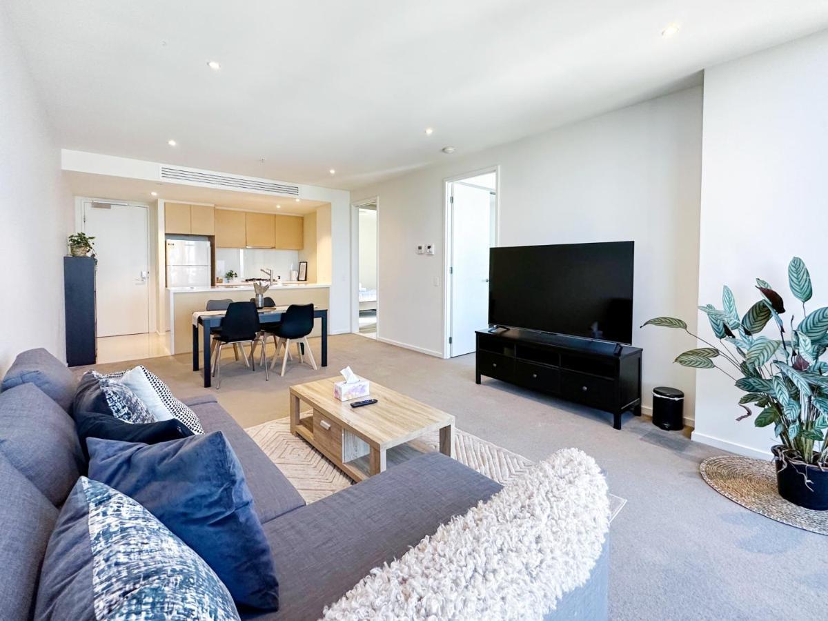 Apartment Luxurious 2 Bed With Captivating View