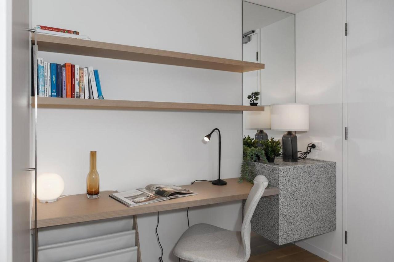 Inner-city Chic Near Markets And Flagstaff Station Apartment *