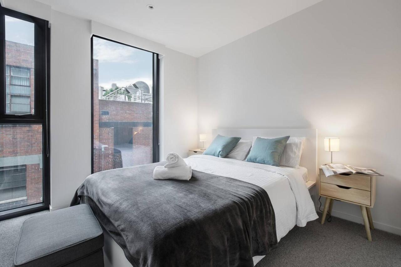 Inner-city Chic Near Markets And Flagstaff Station Melbourne