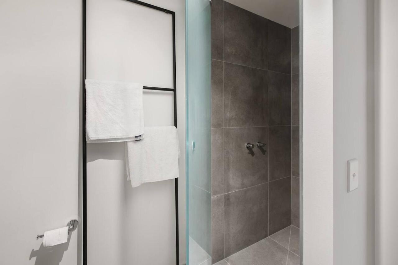 Apartment Inner-city Chic Near Markets And Flagstaff Station *