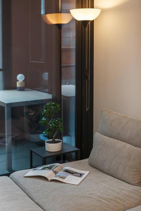 Inner-city Chic Near Markets And Flagstaff Station Apartment Melbourne