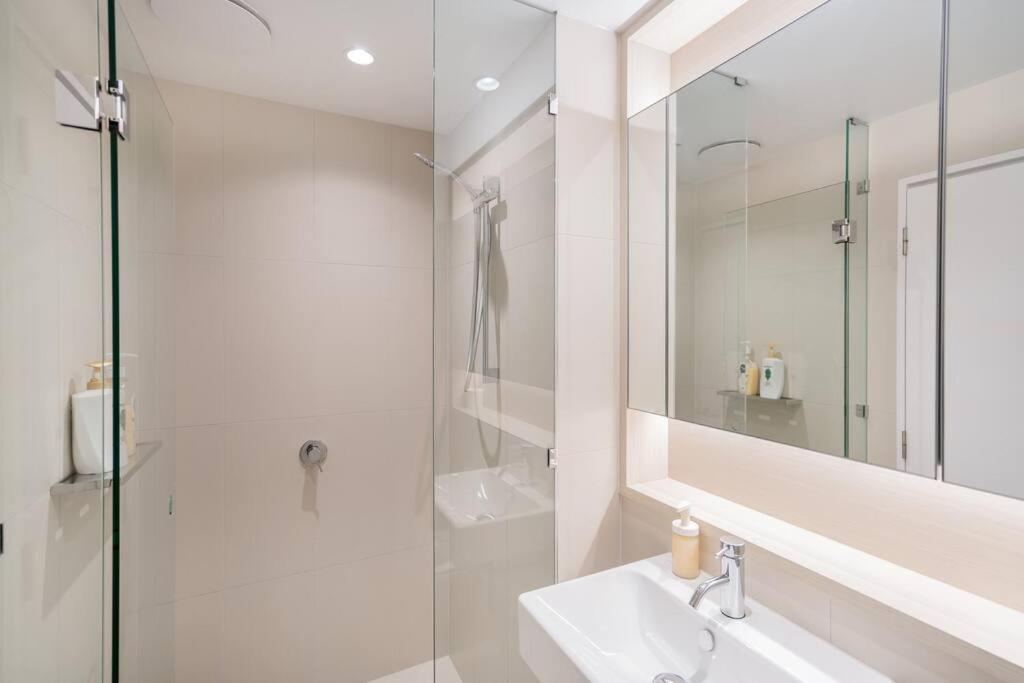 Gorgeous 1b Docklands Apt-amazing View Facility#mq09 *