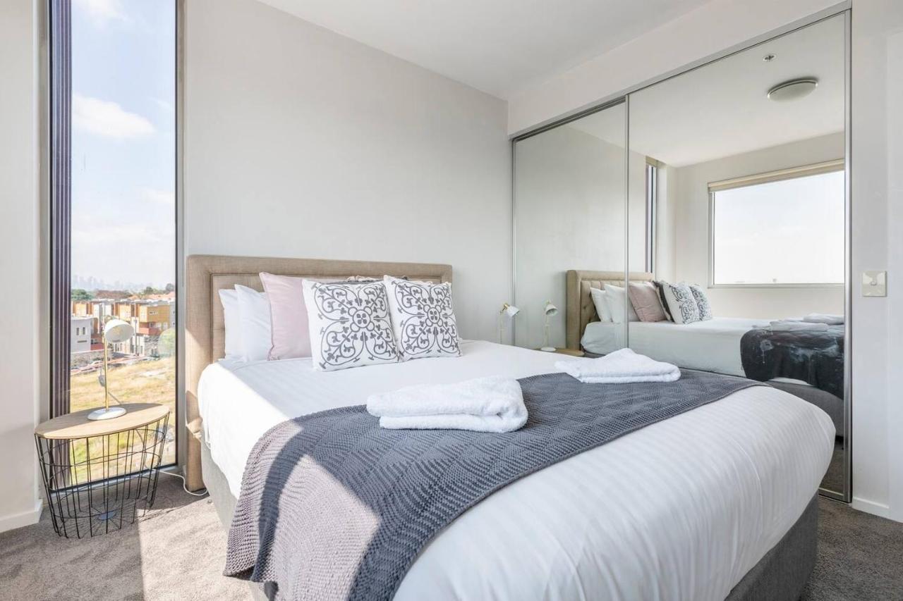 Bright, Open Plan-living With Stunning Views