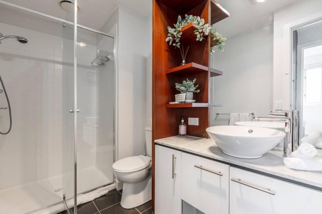 Apartment Bright, Open Plan-living With Stunning Views Melbourne