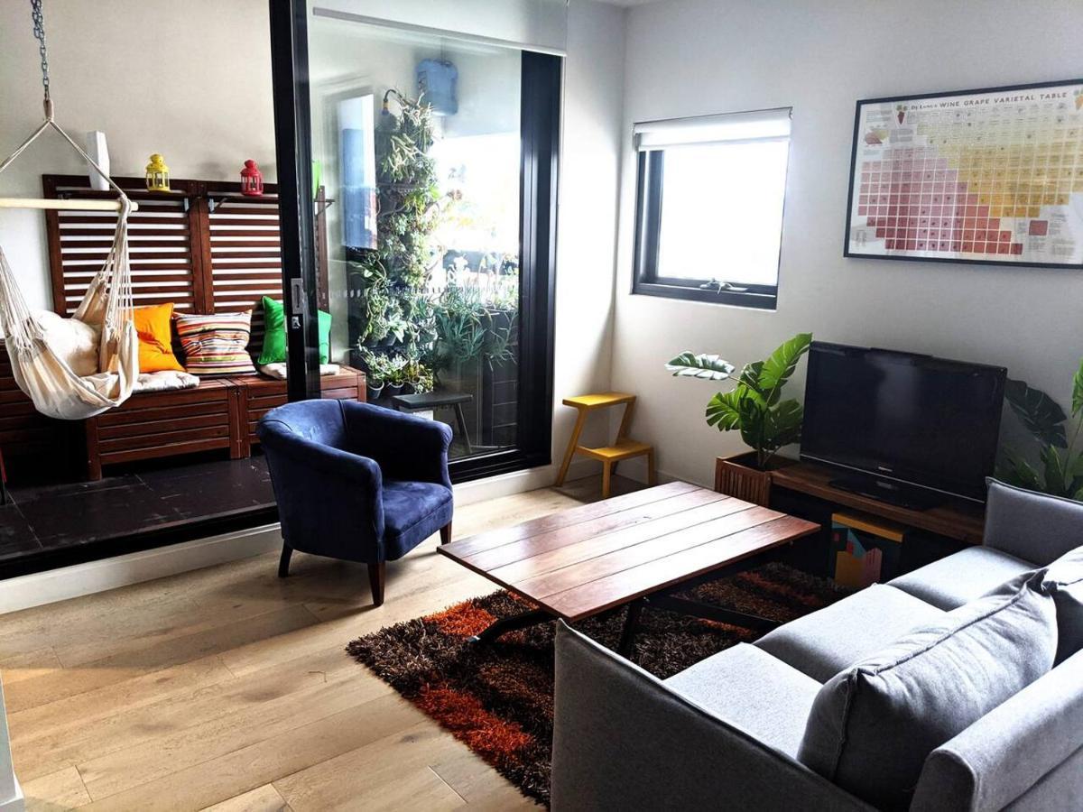 A Boutique Hideaway In The Heart Of Fitzroy * Melbourne