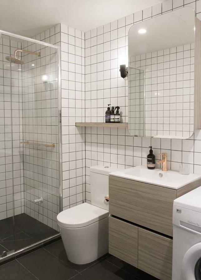 A Boutique Hideaway In The Heart Of Fitzroy Apartment