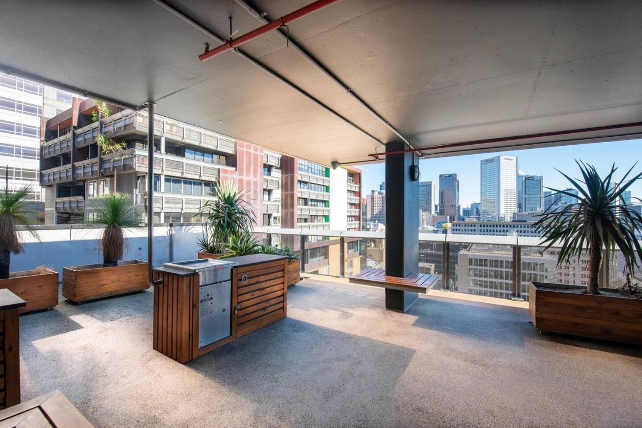 Elevated Elegance In The City's Chic Paris End Apartment Melbourne