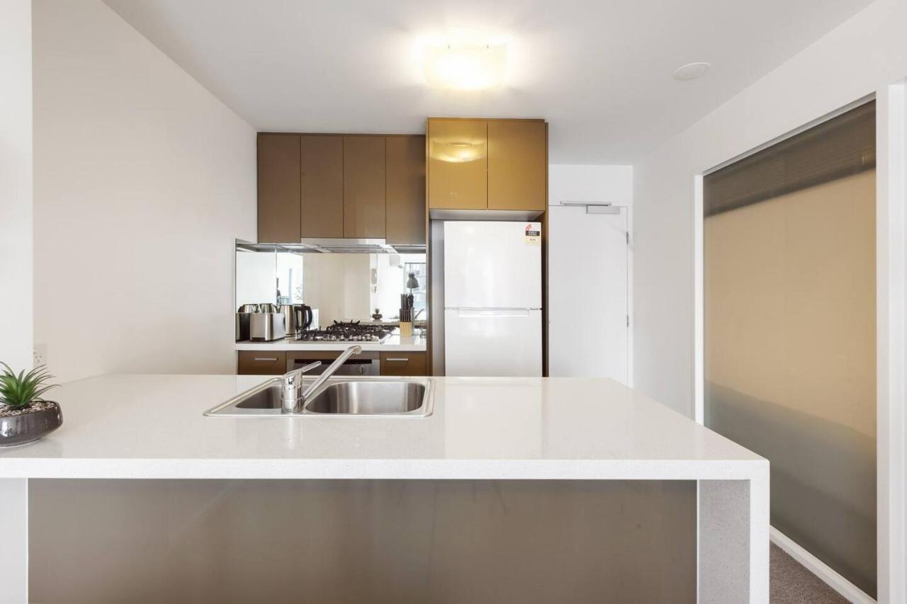 Stunning Sky-high Urban Pad At Southbank * Melbourne