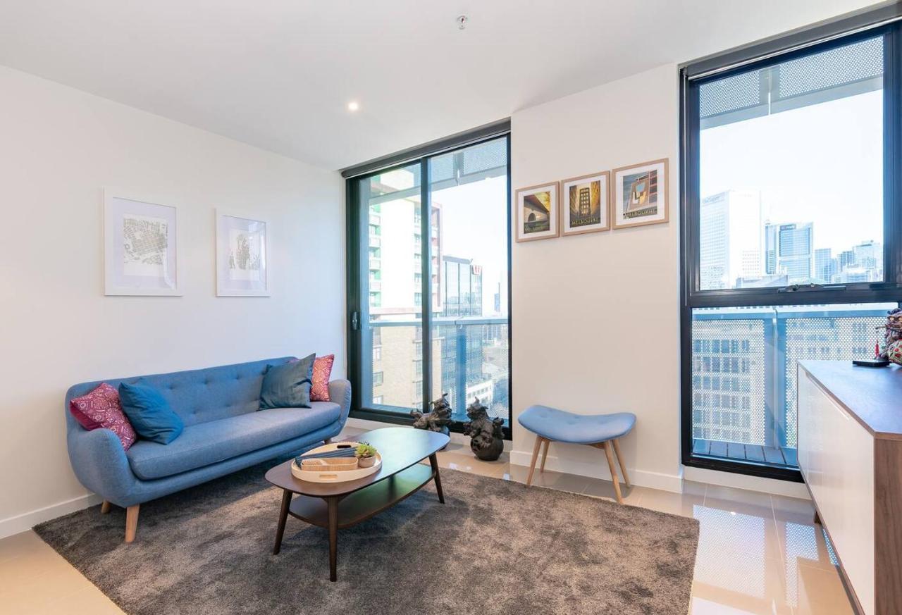 Elevated Elegance In The City's Chic Paris End *