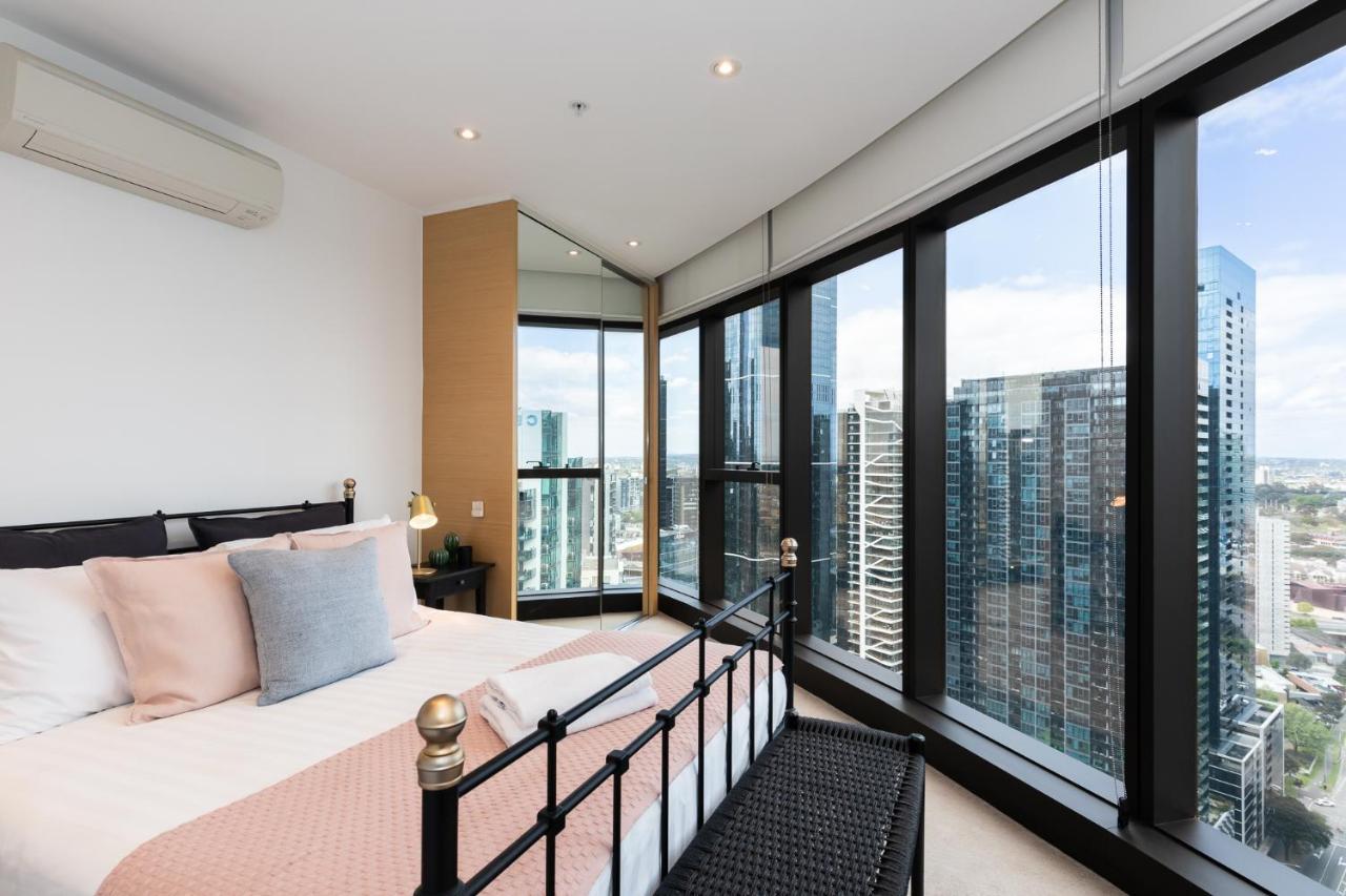 Fantastic Views At Luxury Prima Pearl Tower