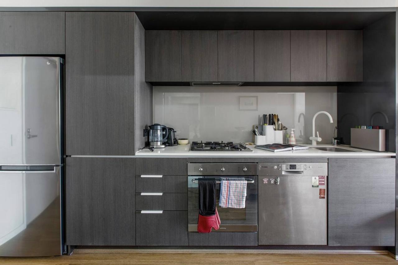 Contemporary Comfort Between Fitzroy And Carlton Melbourne