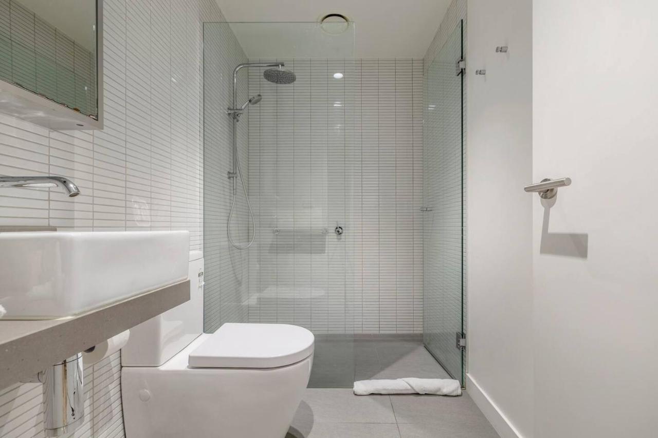 The Nest In The West - Inner-city Sophistication Apartment