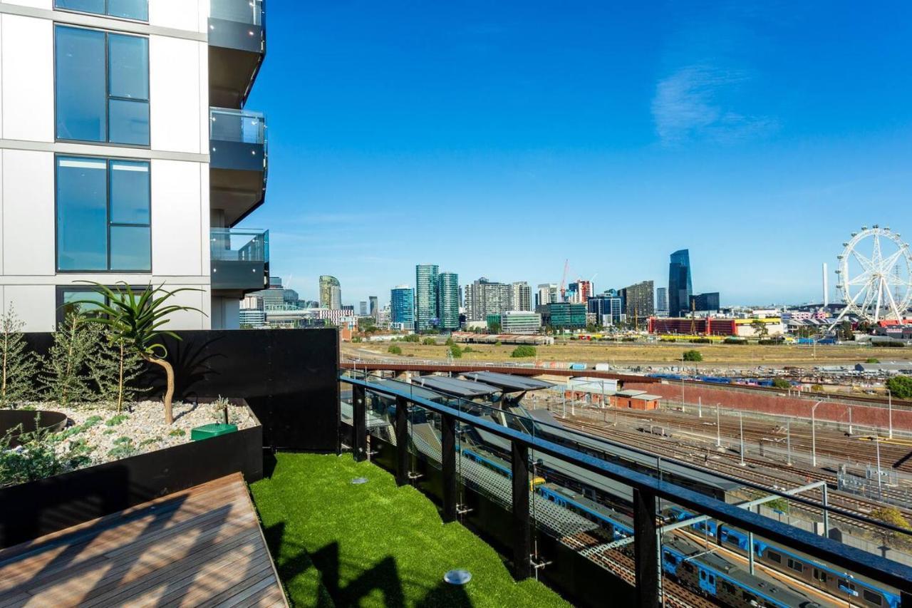 Apartment Well-connected North Escape With Balcony