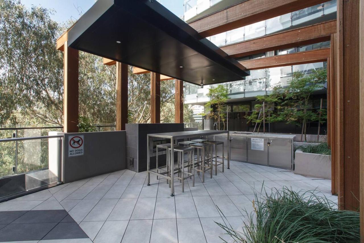 Apartment Modern And Cosy Parkland Retreat Near Yarra River