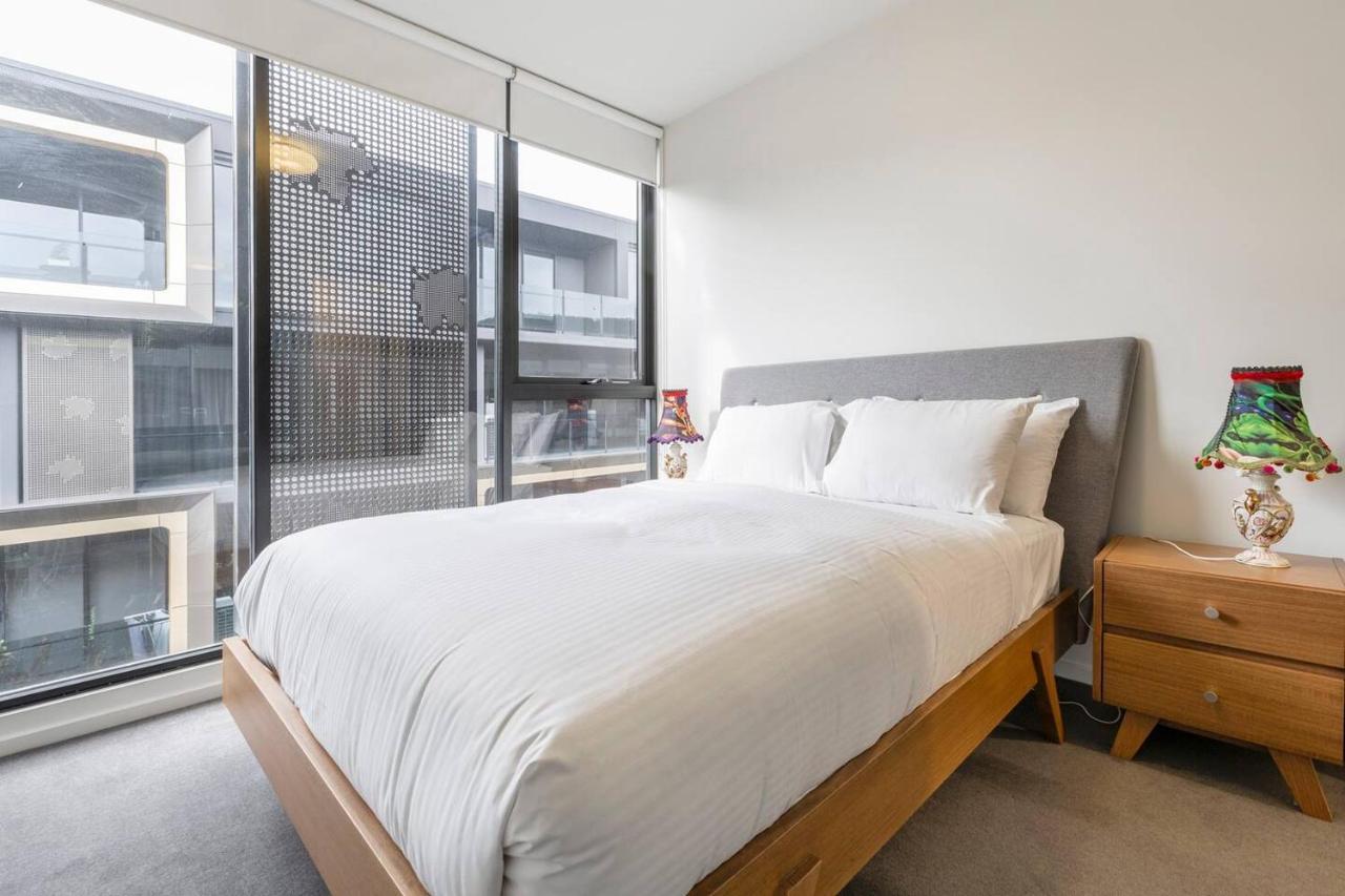 Apartment City-edge Living In Trendy North *