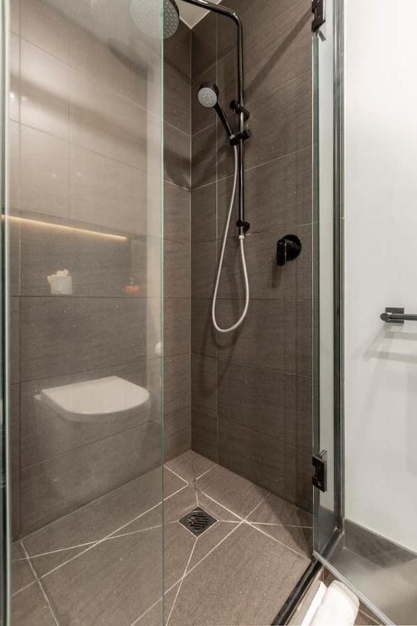 Apartment City-edge Living In Trendy North Melbourne