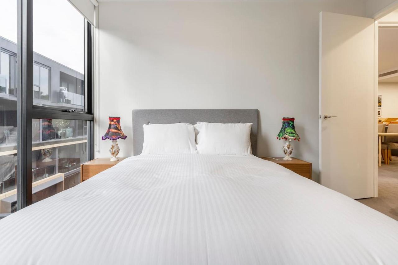 Apartment City-edge Living In Trendy North Melbourne
