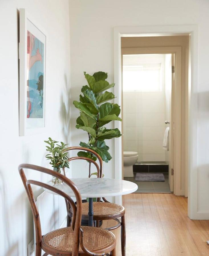 Apartment A Touch Of Tuscan Charm Off Toorak Road Melbourne
