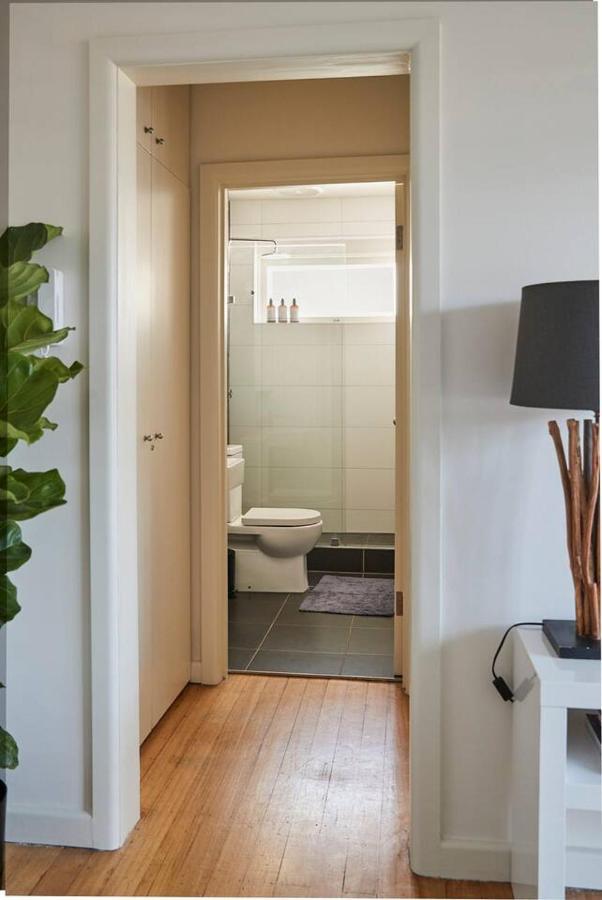 Apartment A Touch Of Tuscan Charm Off Toorak Road
